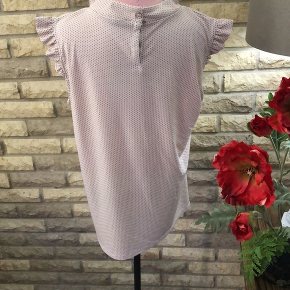 Adrianna Papell • Poke a Dot Sleeveless Blouse - Picture 8 of 12